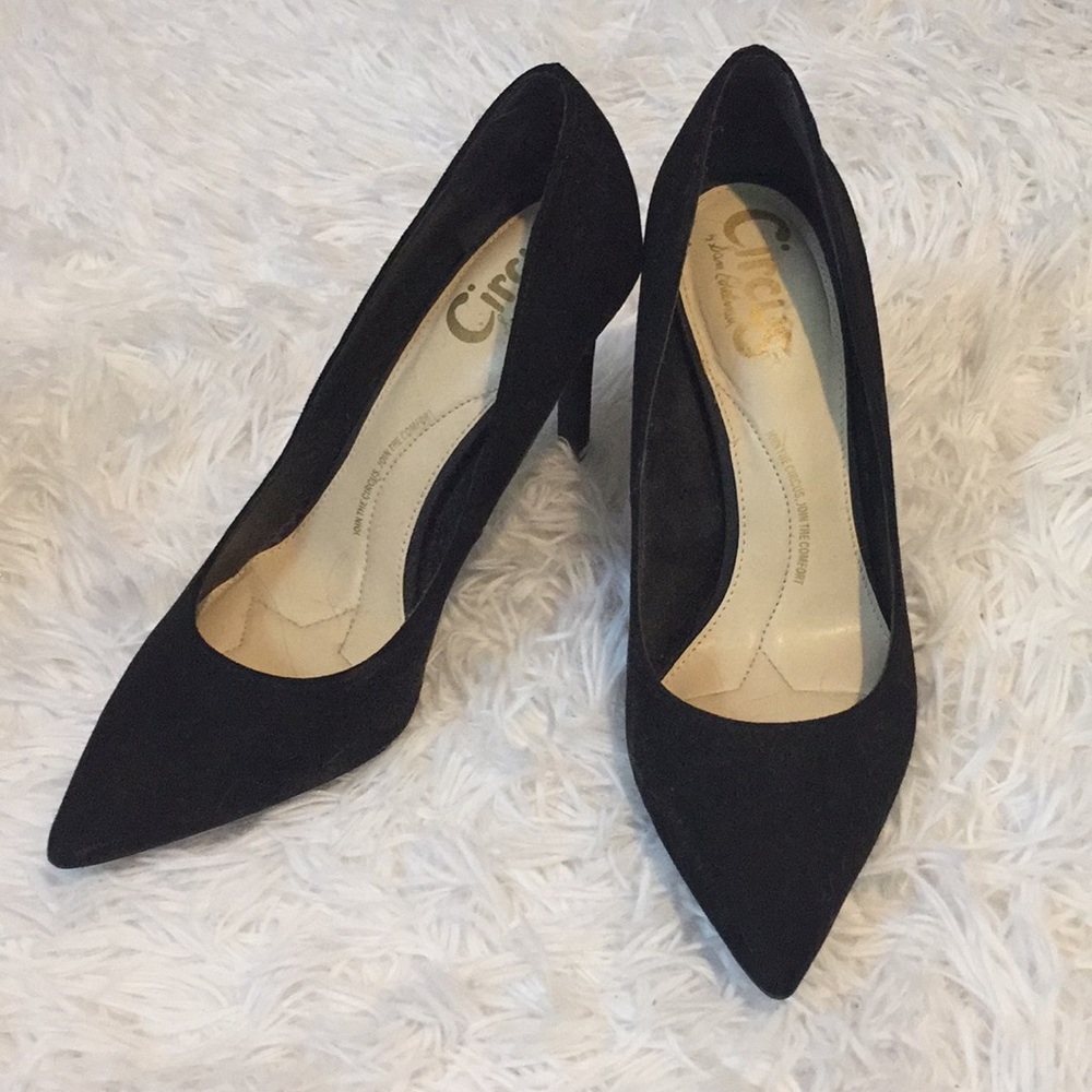 Black stiletto heels